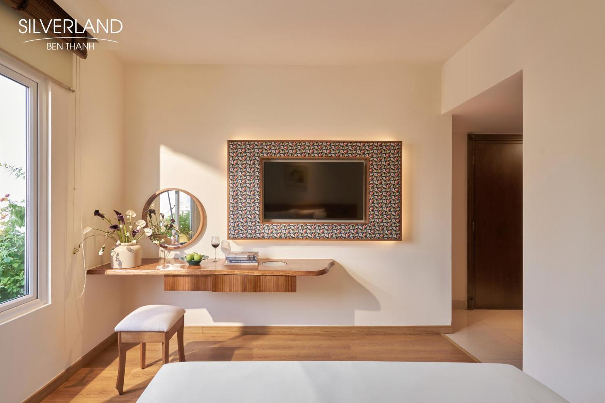 Sunshine Garden with afternoon tea,1546664980:JPEG